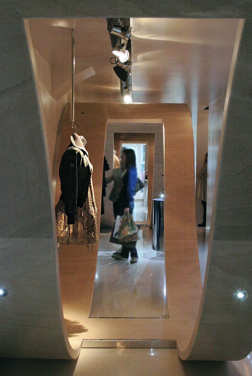gallery-item