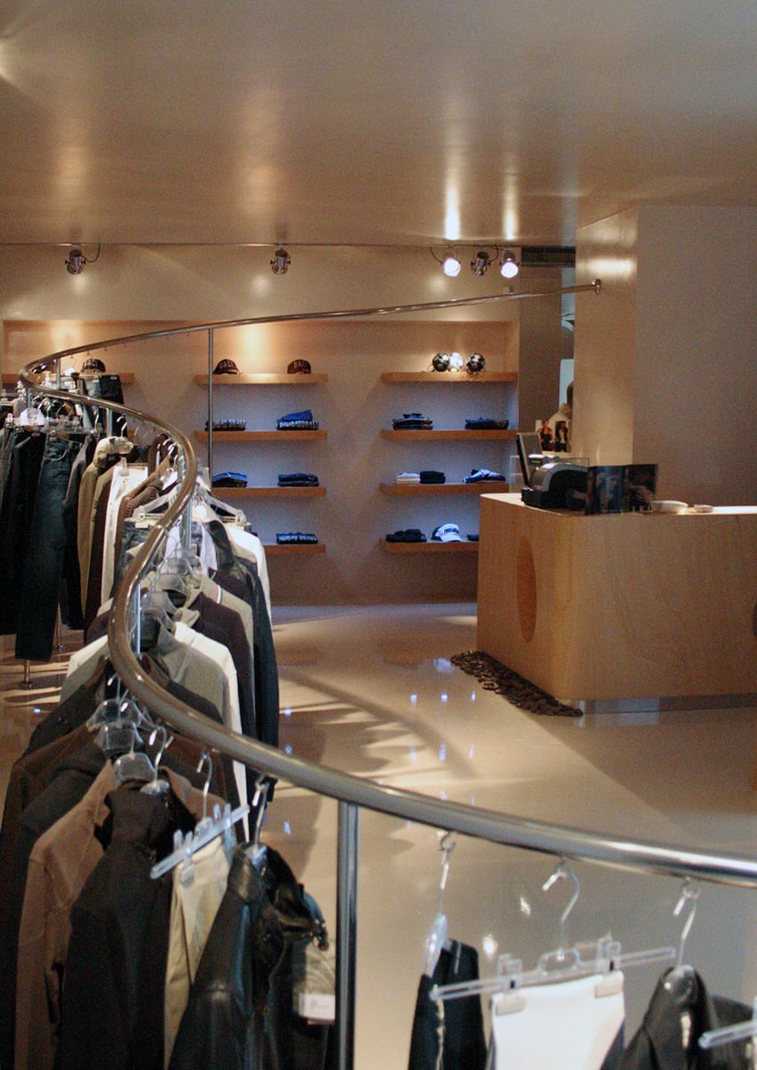 gallery-item