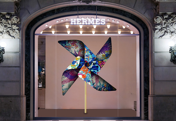 HERMES-SHOP-WINDOW-WIND-CONCEPT