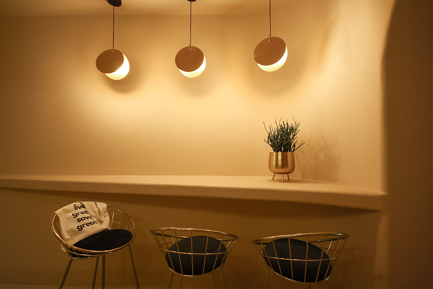 Display counter and curved shelving, Cannoncino pastry interior design by VANDA Designers