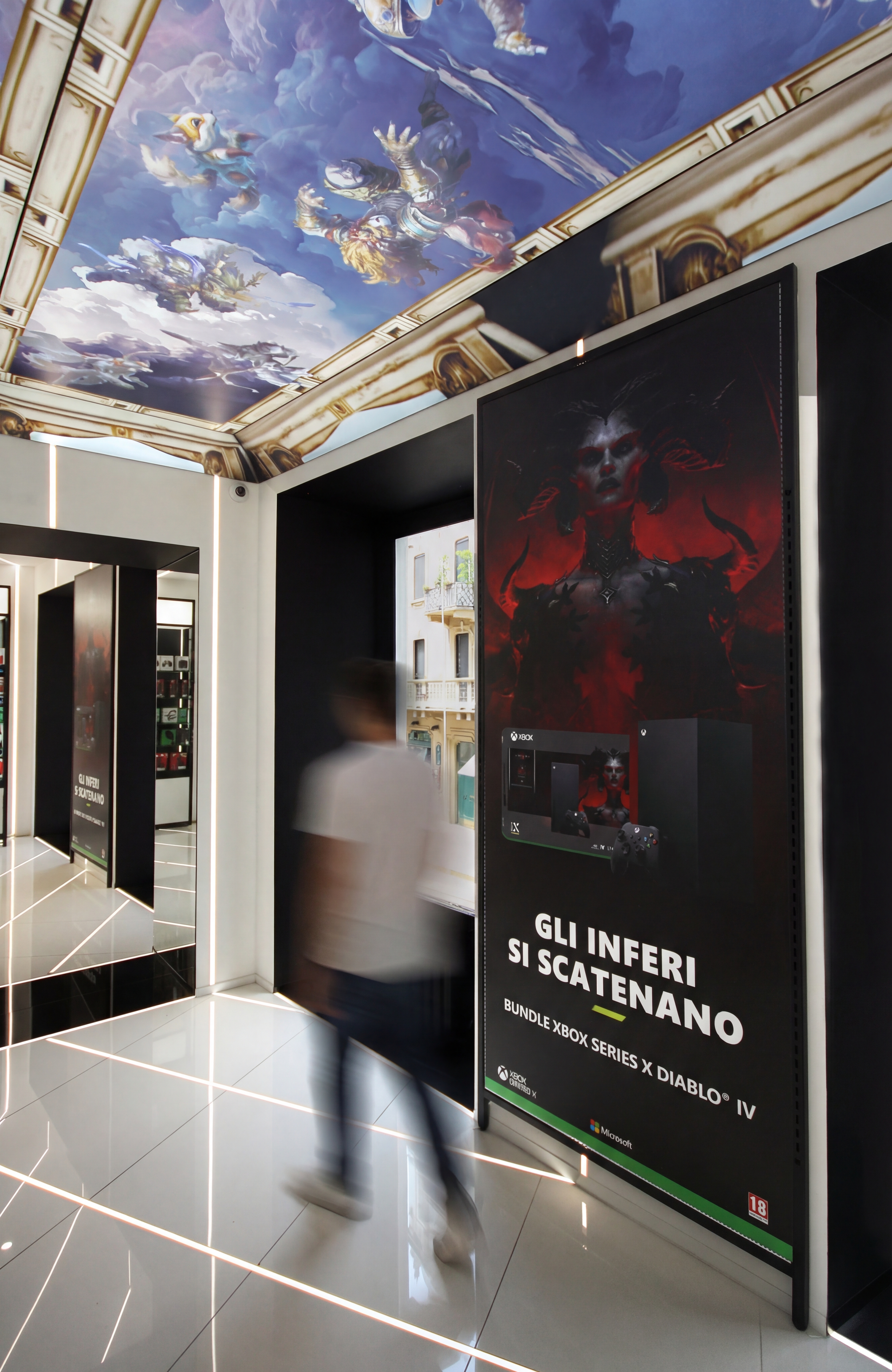 "Gli inferi si scatenano" graphic panel GameStop Milan