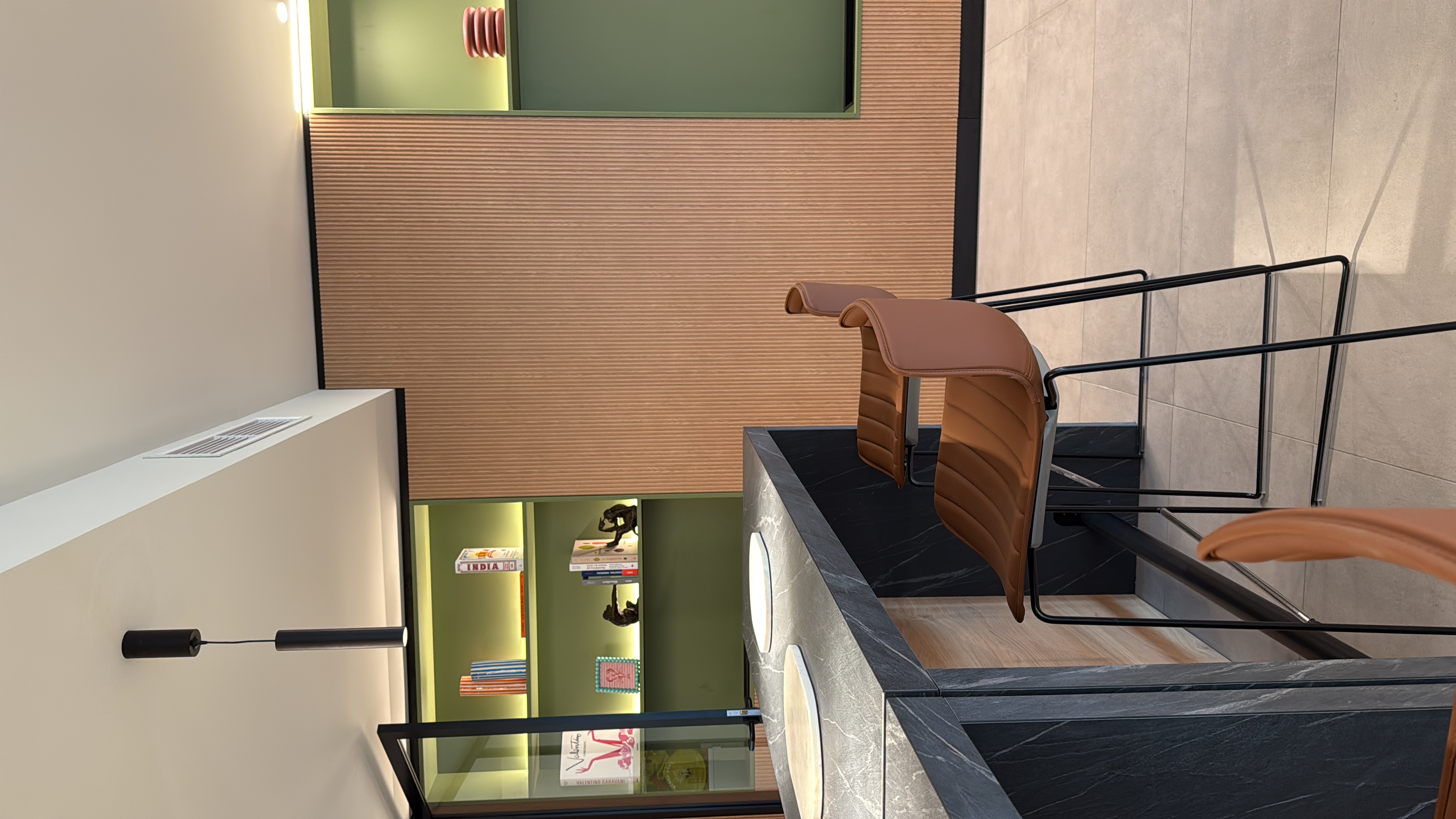 LivinUp SeiMilano clubhouse, cucina con isola e boiserie verde salvia, interior design amenities Milano